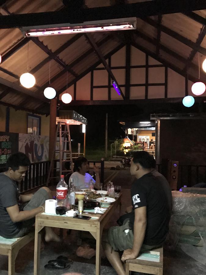 Sea Hug Hostel Ko Pha Ngan Dış mekan fotoğraf